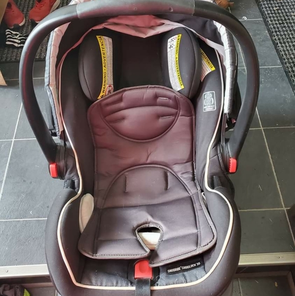 Graco Click Connect - Picture 2 of 2